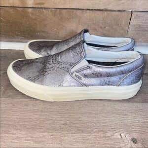 Snakeskin pattern Vans size 6.5 womens